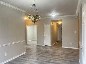 Building Photo - 16302 Cobble Springs Ct