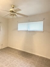 Building Photo - 4418 Ludwig Ln