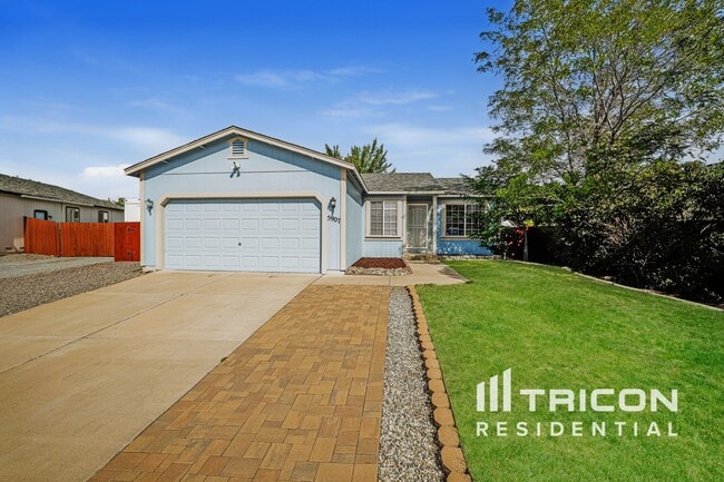 Building Photo - 5907 Poinsettia Ct