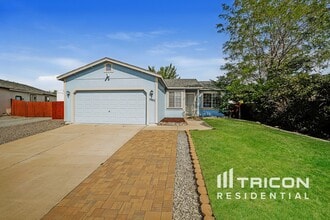Building Photo - 5907 Poinsettia Ct
