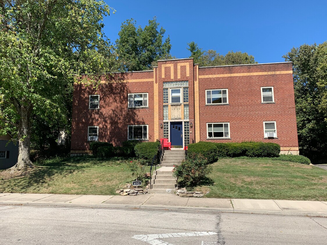 Classic Art Deco brick 4 family - 4112 Paxton Ave