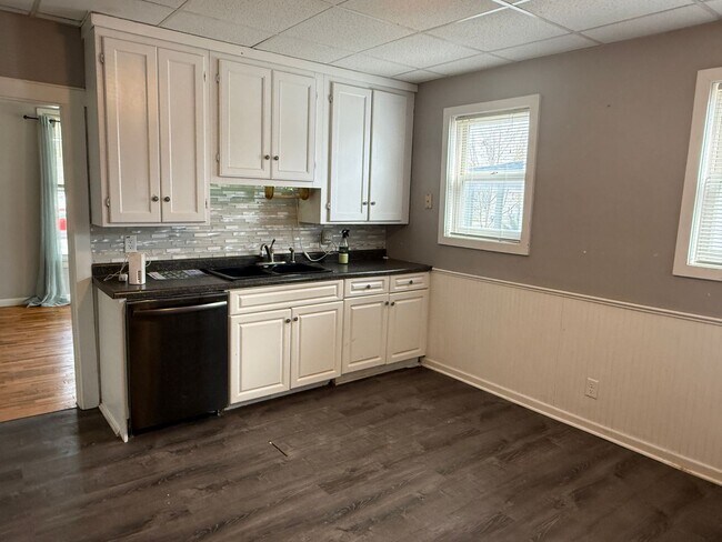 Foto del edificio - 317 9th Ave SE
