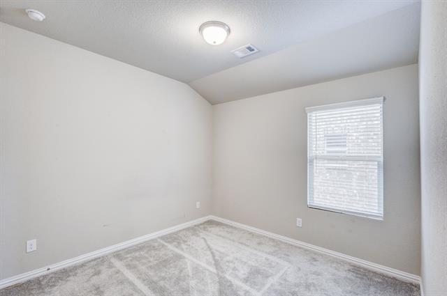 Foto del edificio - 208 Fieldstone Dr