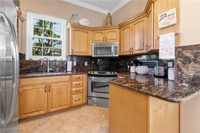 Foto del edificio - 600 SW 43rd Terrace
