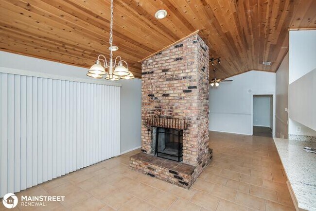 Building Photo - 524 COMMODORE AVE N W, PALM BAY, FL 32907