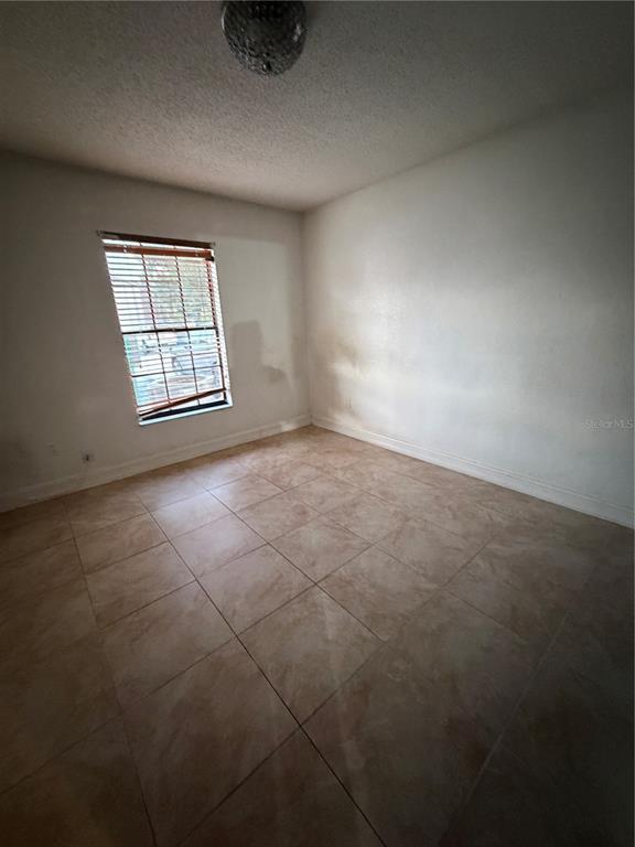 Foto del edificio - 21026 Voyager Blvd
