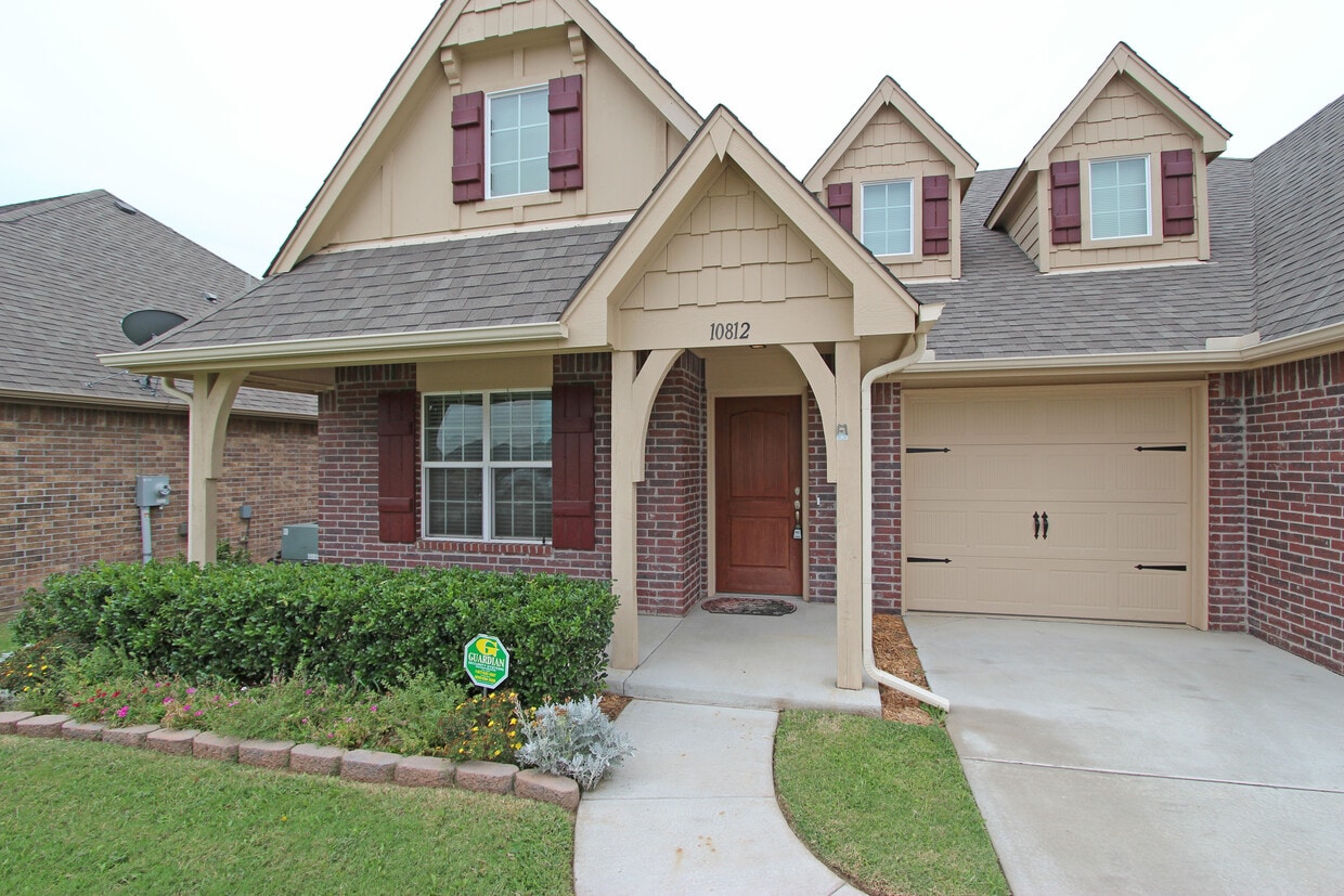 10812 S. Olmsted, Jenks, OK 74037 House Rental in Jenks, OK