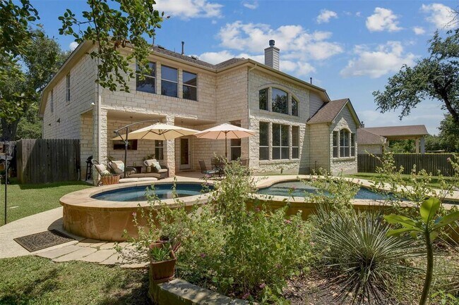 Building Photo - 11221 Maelin Dr