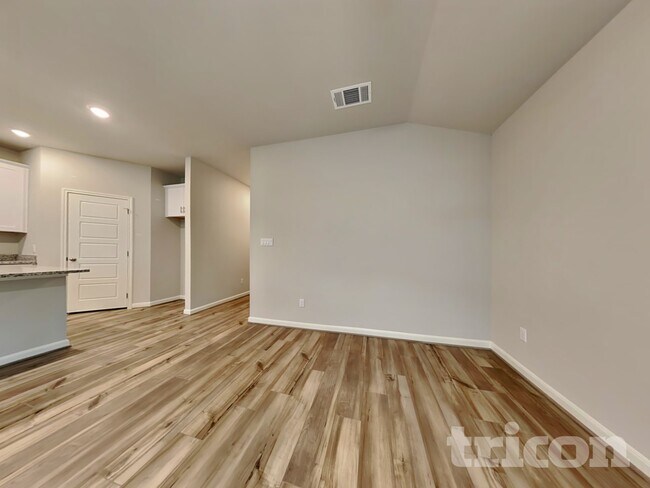 Foto del edificio - 5507 Shasta Pl