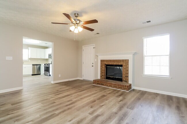Building Photo - 733 River Mist Dr