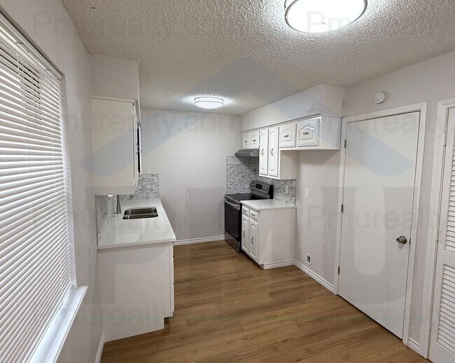 Foto del edificio - AVAILABLE NOW!!! Comfortable 4 br, 1.5 ba house for rent in Balch Springs