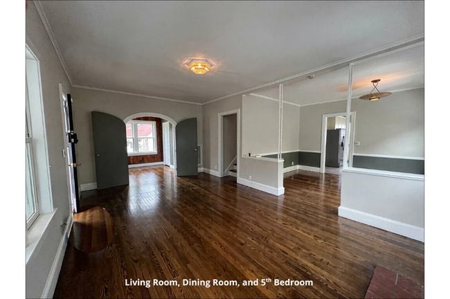 Building Photo - 310 Fishel Ave