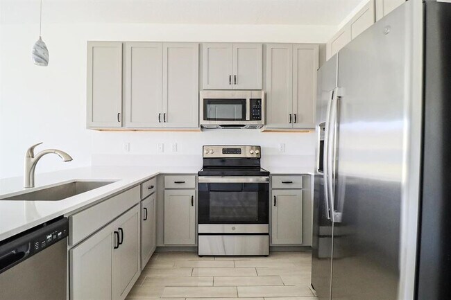 Foto del edificio - 14565 Three Ponds Trail