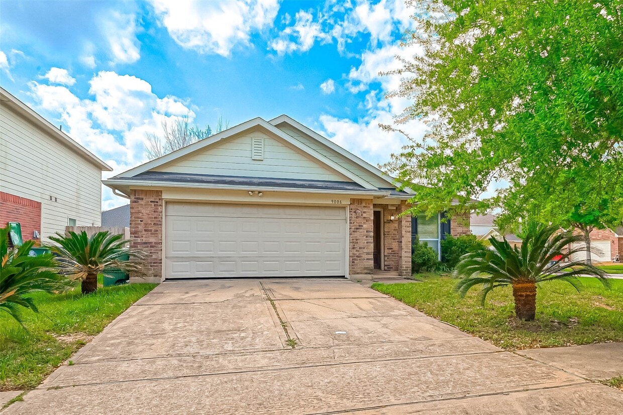 Foto principal - 9006 N Jewel Bend Ln