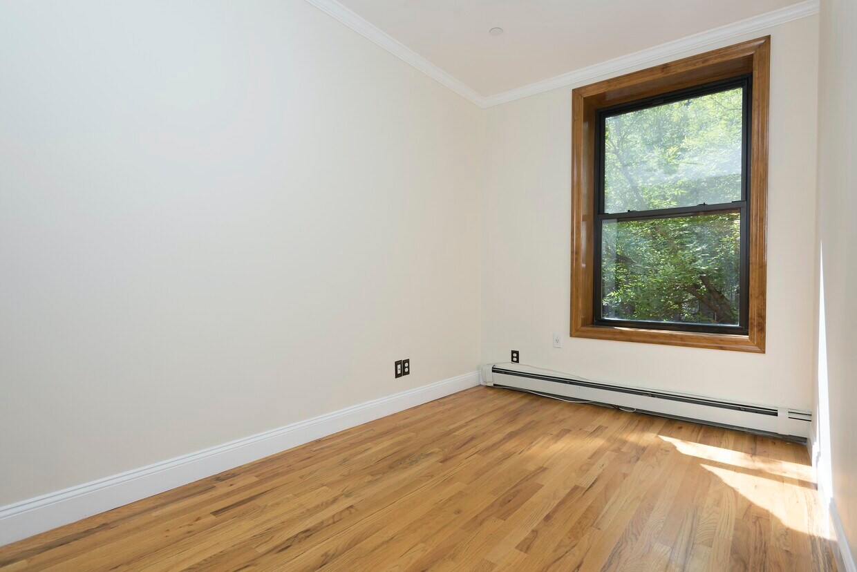 Building Photo - 235 W 137th St