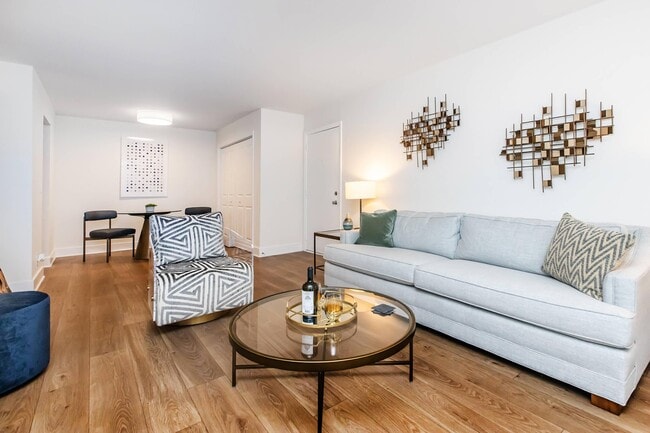 Building Photo - Gazebo Apartments