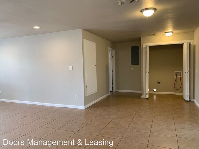 Foto del edificio - 4 br, 2 bath House - 4712 Marshall Street