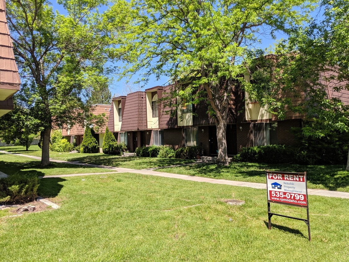 685 N Fanning Ave, Idaho Falls, ID 83401 Townhome Rentals in Idaho