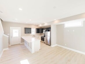 Building Photo - 8311 S Prestwick Dr Building Photo - 8311 S Prestwick Dr