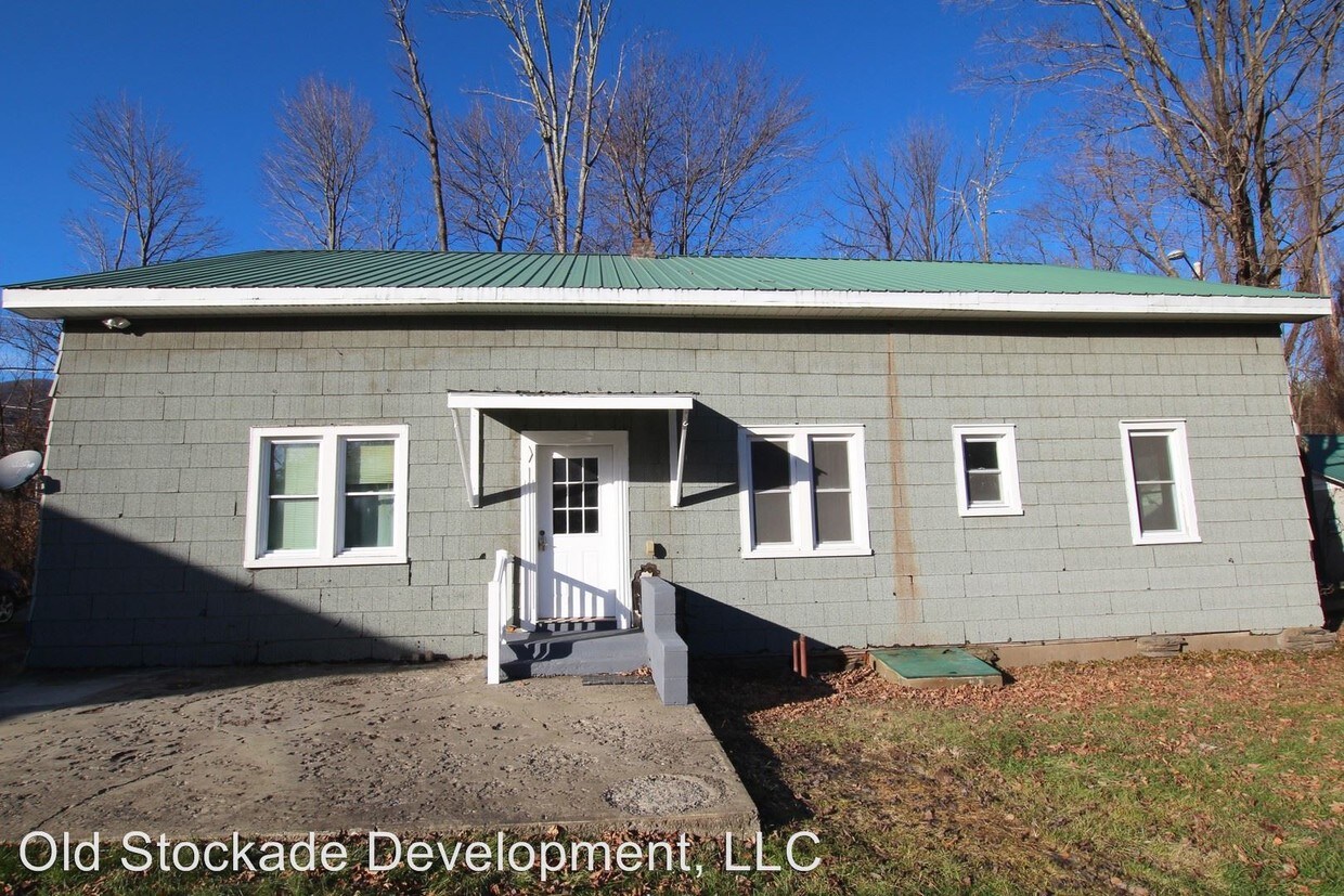 Primary Photo - 4072 NY-28