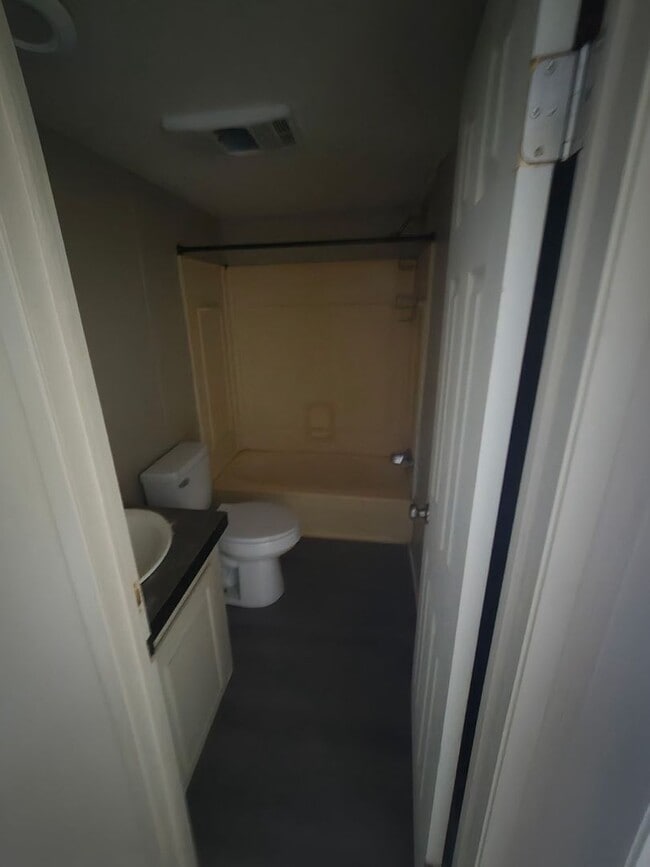 Building Photo - Claremore Rentals | Comfortable 2BR & 3BR Units Available