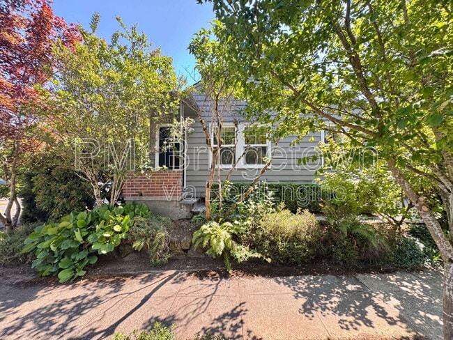 Photo - 7903 SE 17th Ave House