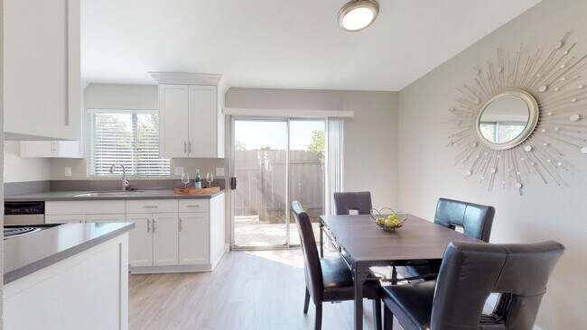 Foto del interior - Henry Square- 2 Bed Luxury Townhomes