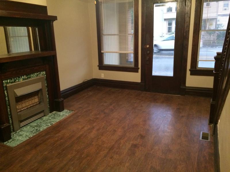 526 Pike St, Shinnston, WV 26431 Townhome Rentals in Shinnston WV