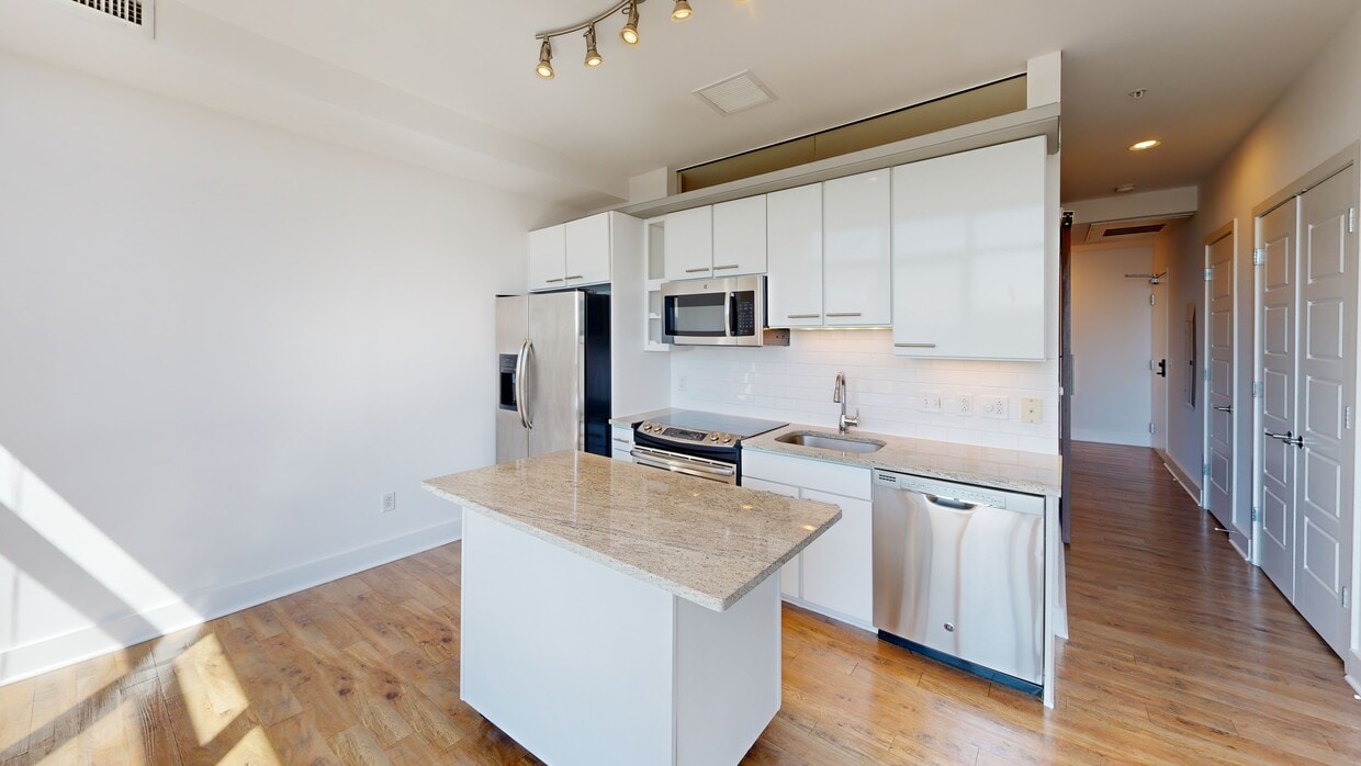 Photo - Leo at Waterfront Apartments