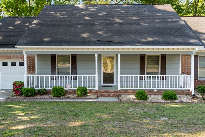 Primary Photo - 6858 St Julian Way