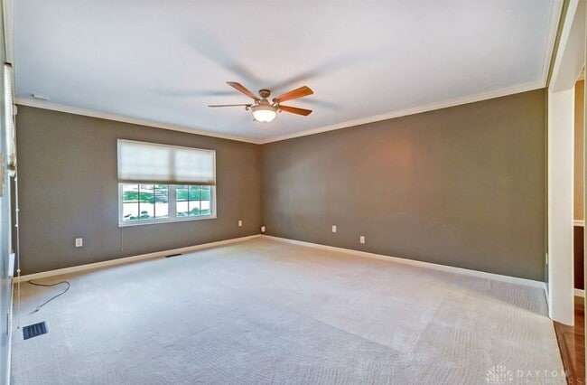 Building Photo - Charming 3BR Condo in Dayton