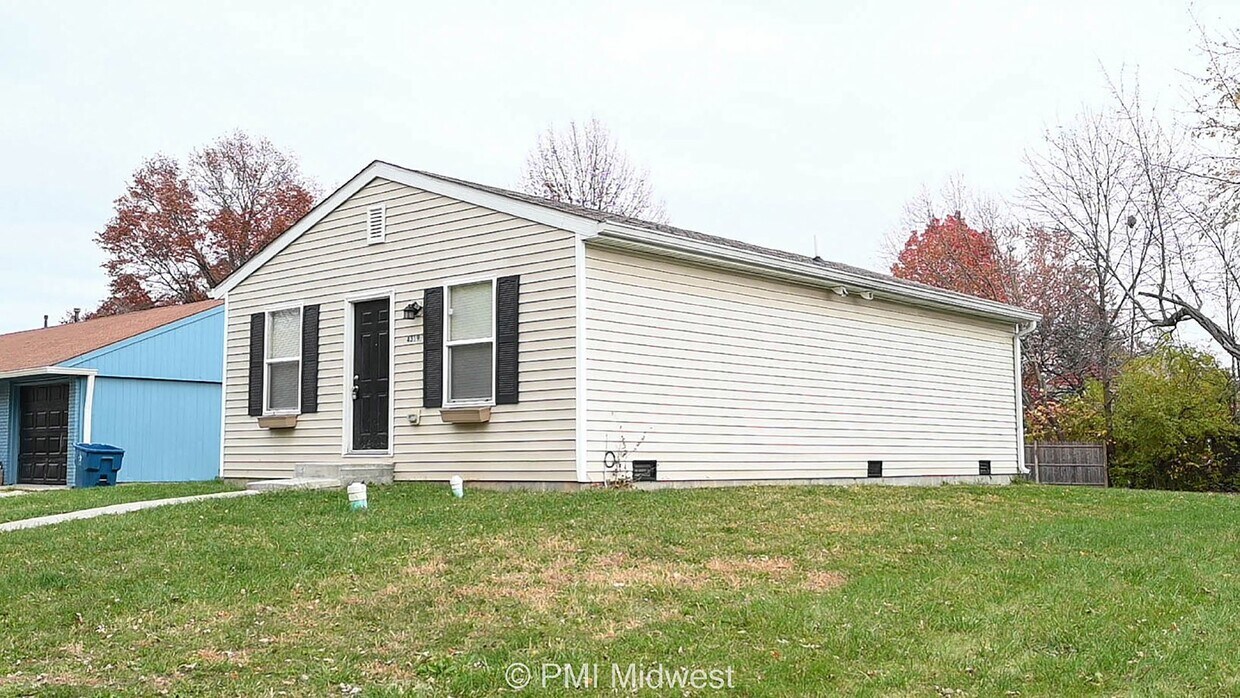 Primary Photo - 3 bedroom 2 bath