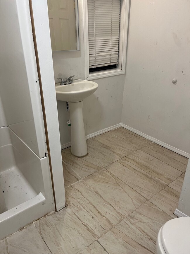 Building Photo - 1917 N 8th St