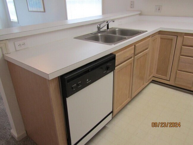 Foto del edificio - 619 Tupelo Ln