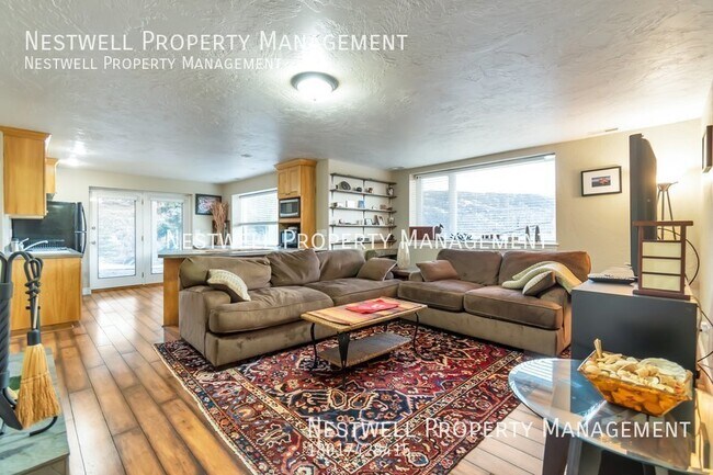 Foto del edificio - Stunning 5-bed Home in Salt Lake City