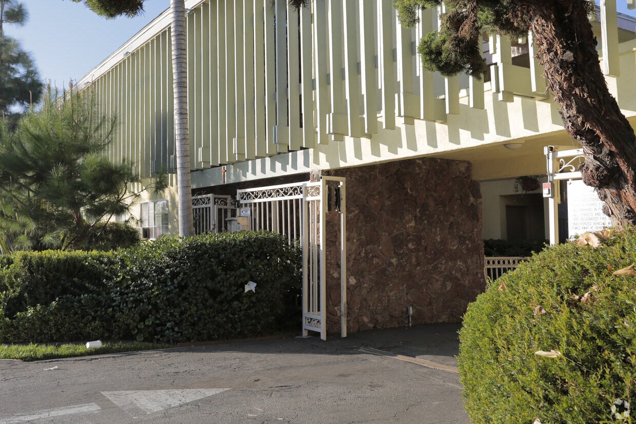 Entrance - Pioneer Gardens Apartments