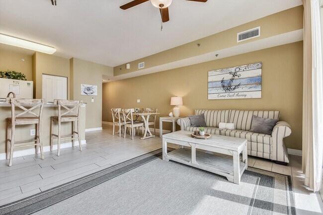 Building Photo - 104 Gulfside Ct
