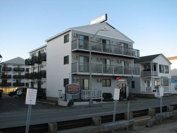 Building Photo - 415 Ocean Blvd