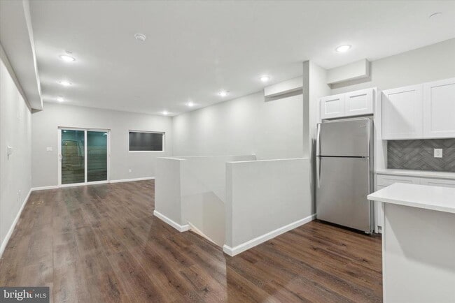 Foto del edificio - 1230 N Marshall St