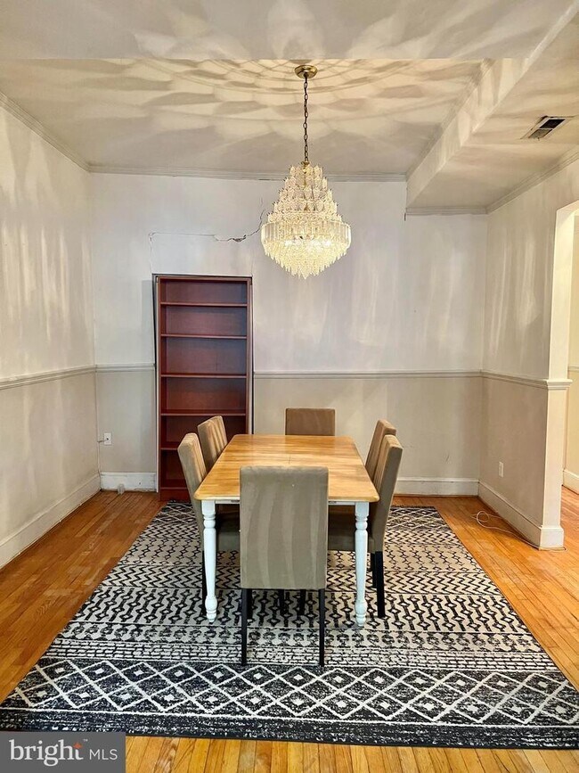 Foto del edificio - 824 7th St NE