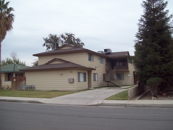 Building Photo - 520 Olive St