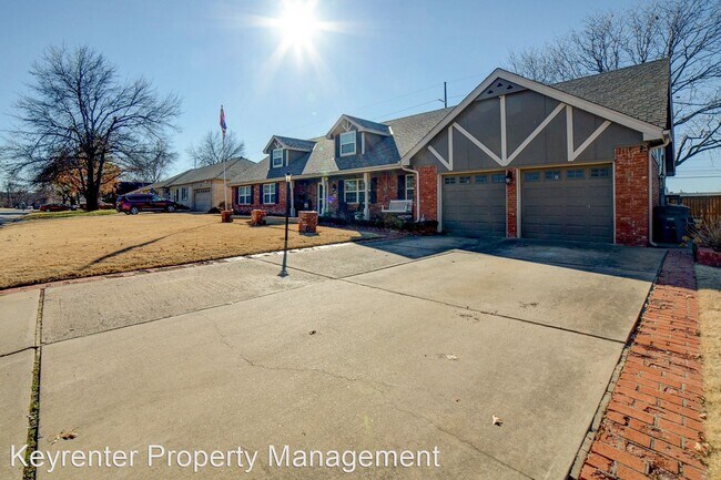 Foto del edificio - 4 br, 3 bath House - 5832 S Hudson Pl