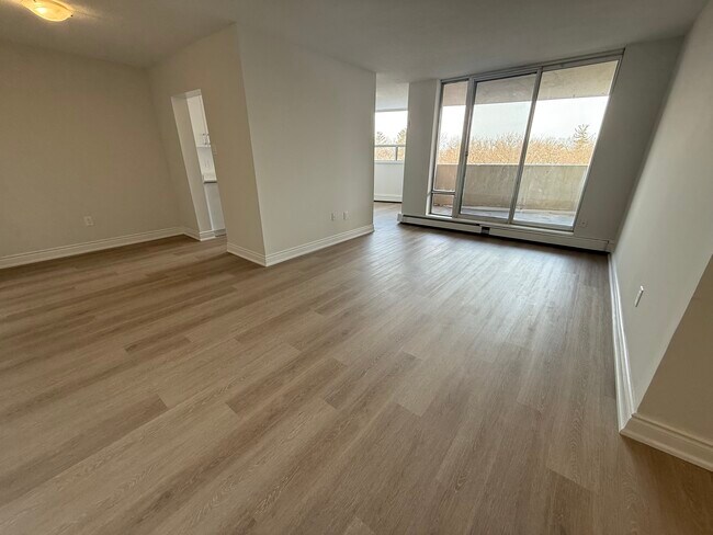 Photo du bâtiment - Wallace Pines II