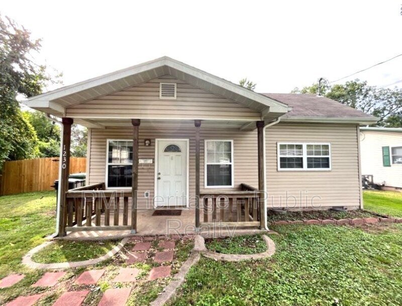 1230 S 4th St, Rogers, AR 72756 House Rental in Rogers, AR