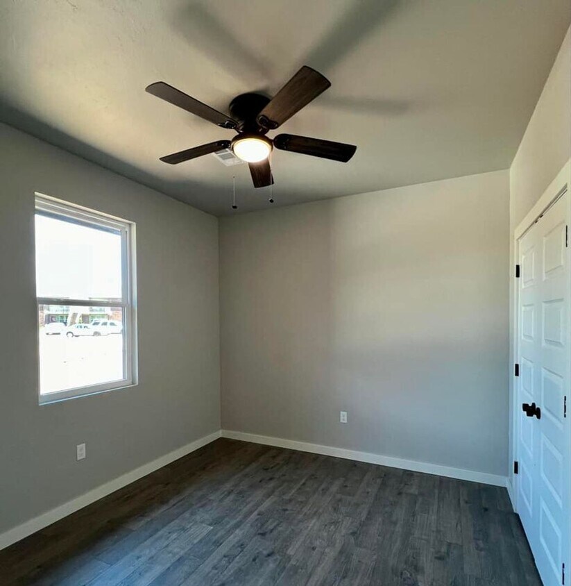 Primary Photo - Spring Ridge Duplex 1