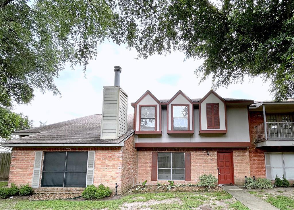 9211 Westwood Village Dr, Houston, TX 77036 Condo for Rent in Houston