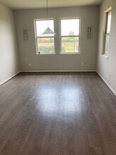 Building Photo - 2643 Dry Creek Dr Building Photo - 2643 Dry Creek Dr