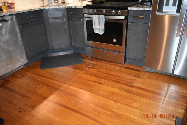 Hardwood floor through whole house - 101 Columbus Ave