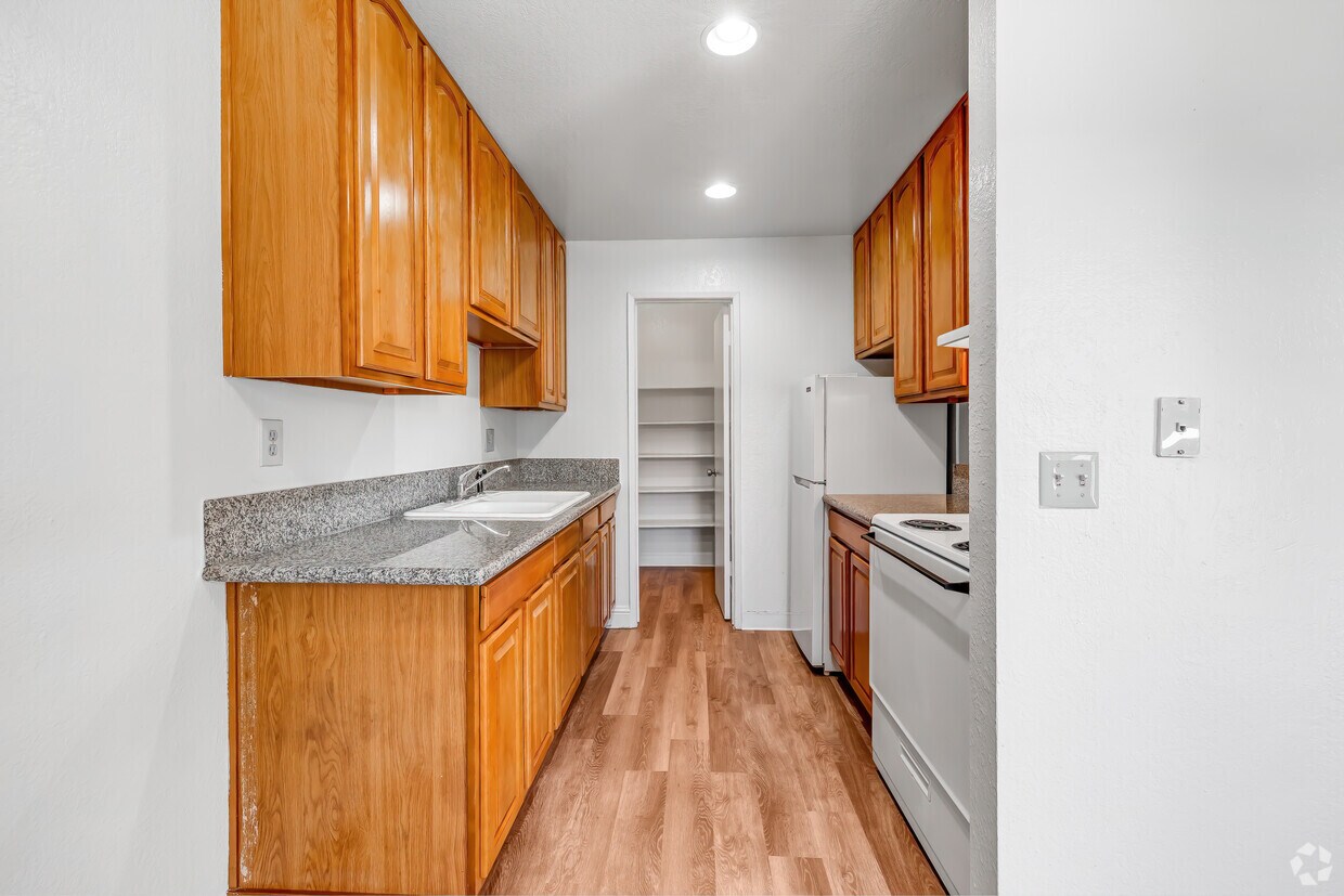 Vintage Square Apartment Homes Apartments in Stockton, CA