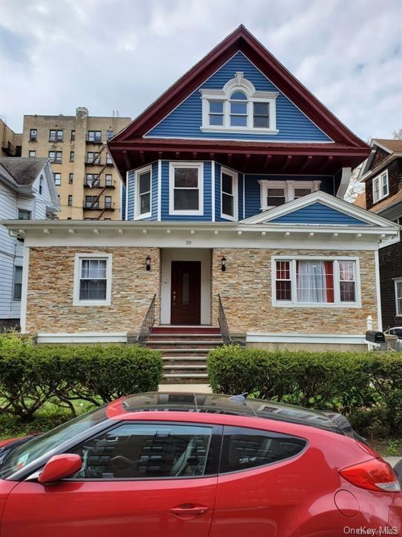Primary Photo - 20 St Andrews Pl